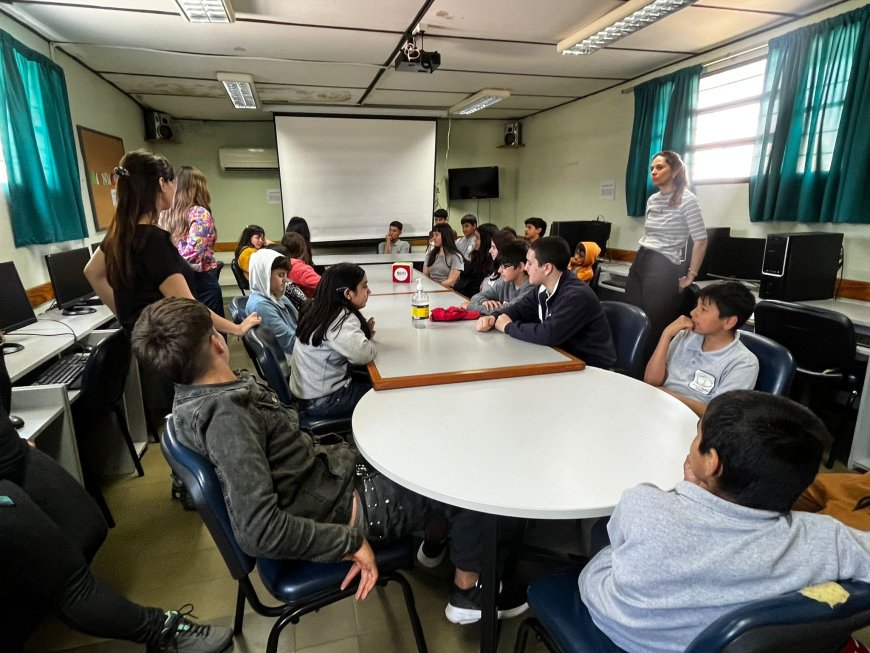 Taller sobre las emociones se dictó en UTU.