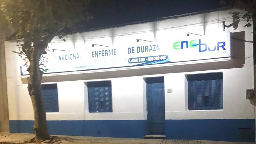 La Intendencia Departamental de Durazno firmó convenio con la ENEDUR para brindar Becas en el 2024.