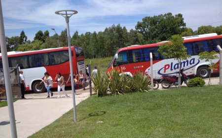 Que empiece la fiesta!!! Van llegando las comparsas a Durazno.