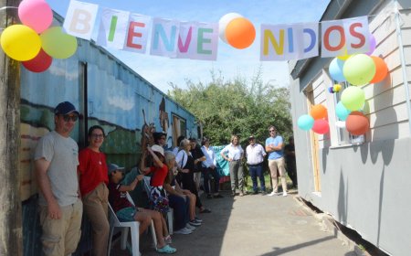 El Intendente Vidalín visitó Merendero Jardines del Hipódromo.