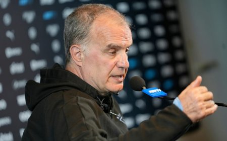 Bielsa reservó a Randall Rodríguez y Luis Suárez no está en la lista