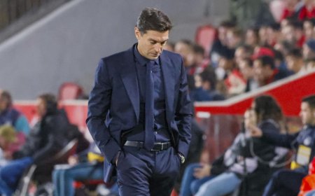 Diego Alonso y Alexander Medina no pudieron «remontar vuelo» en La Liga