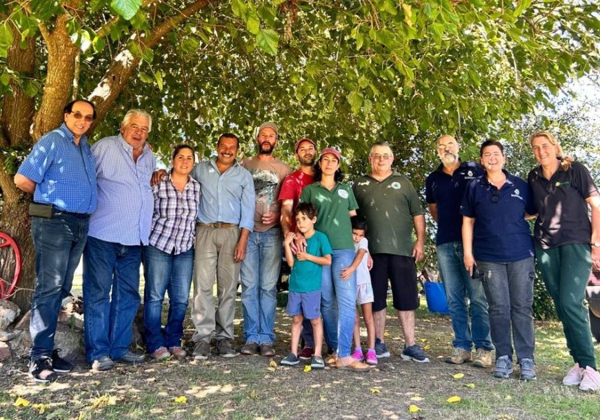 Desarrollo Rural del MGAP junto a MEVIR apoyan piloto de producción lechera ovina