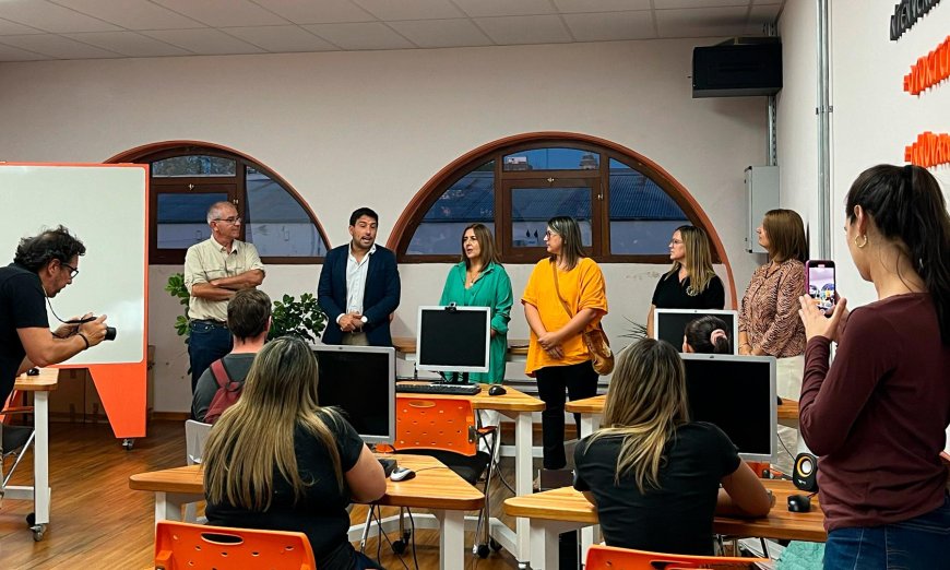 Comenzaron cursos de UTU para funcionarios de la Intendencia de Flores