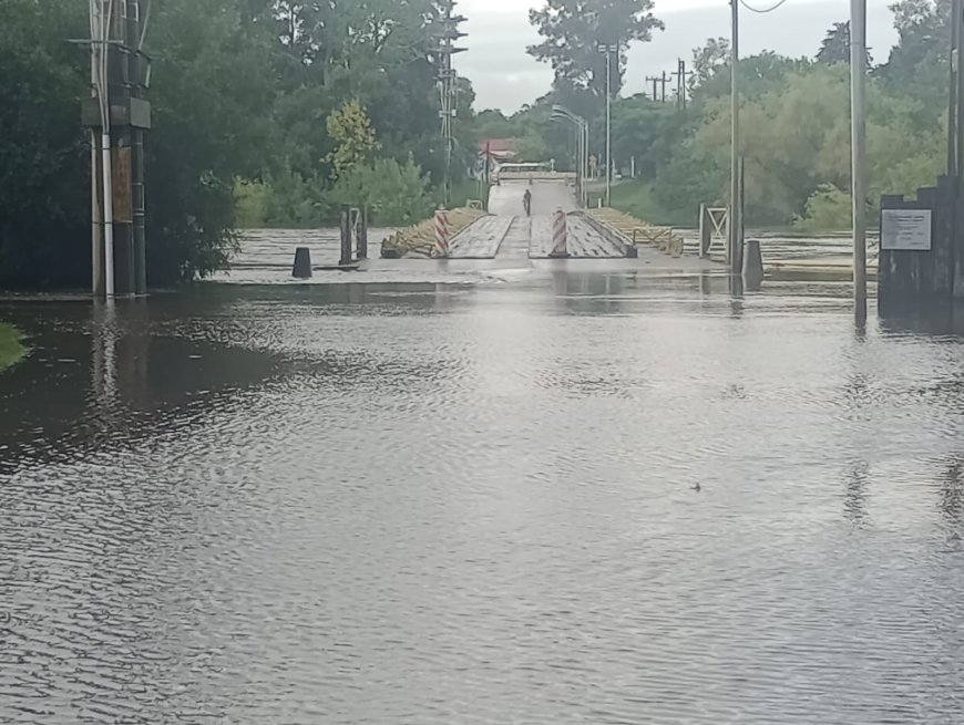 Puente "Viejo" nuevamente cerrado al tránsito por crecida del Río Yi