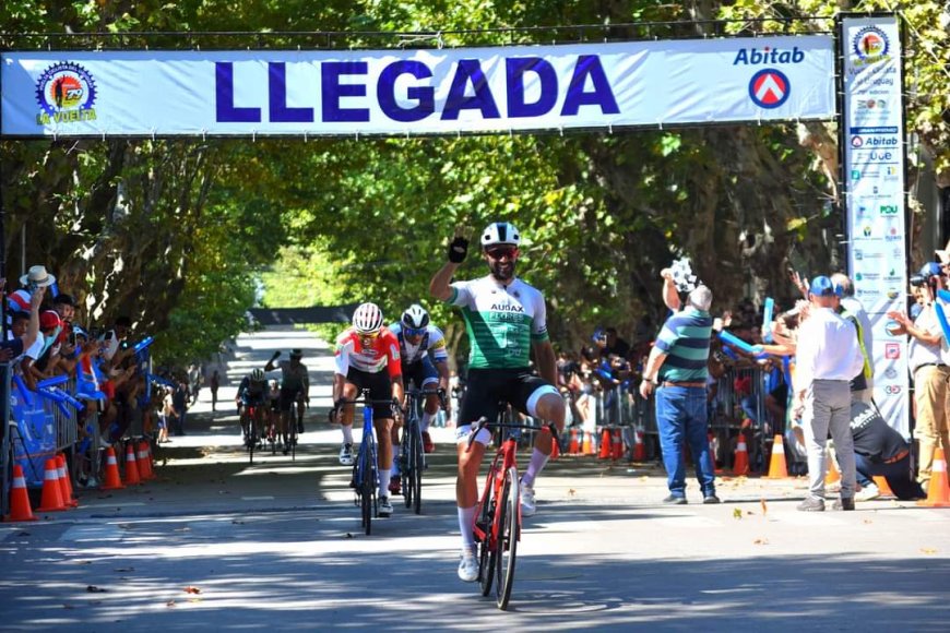 Llegó la Vuelta Ciclista del Uruguay a Durazno