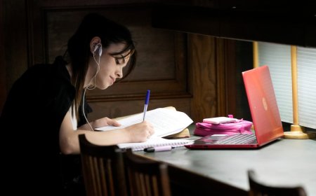 «Yo Estudio y Trabajo» para el sector privado: hasta el 10 hay plazo para anotarse Más de 80 empresas del sector privado brindarán primera experiencia laboral a jóvenes