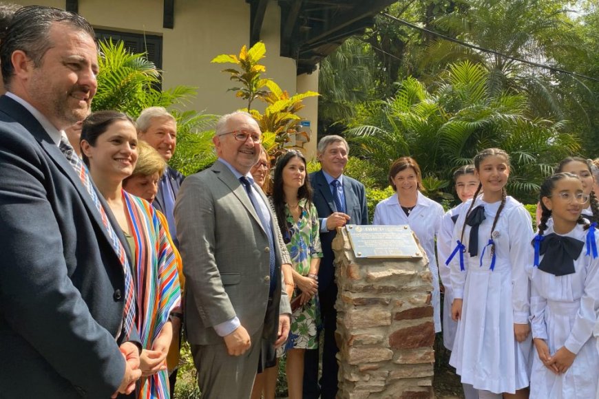 Celebran en Paraguay 100 años de la escuela fundada en honor a José Gervasio Artigas