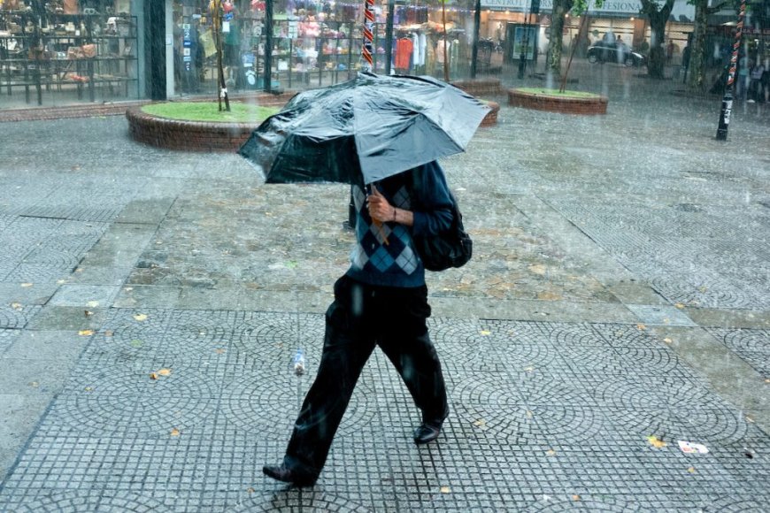 Inumet emitió un aviso especial por tormentas fuertes y lluvias abundantes