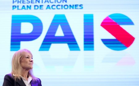 “Vamos a crear 30.000 puestos de trabajo garantizados por el Estado», dice plan de Cosse