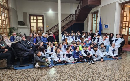 Hubo gran marco de público en jornadas sobre Cervantes