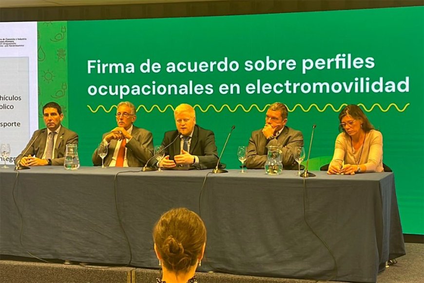 Ministerio de Industria, Inefop y Utu avanzan en capacitación en electromovilidad