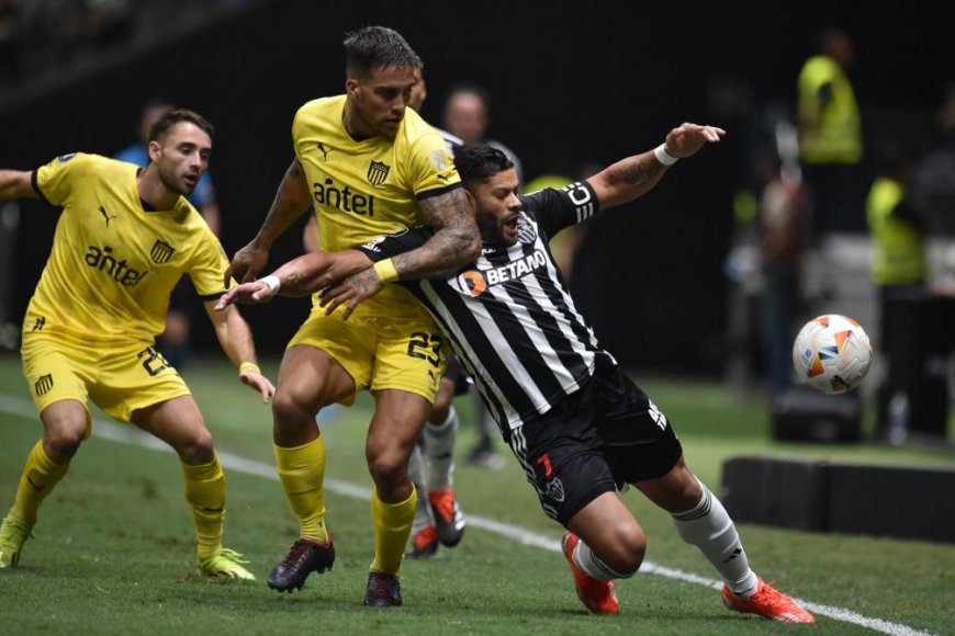 Peñarol recibe a Atlético Mineiro por Copa Libertadores