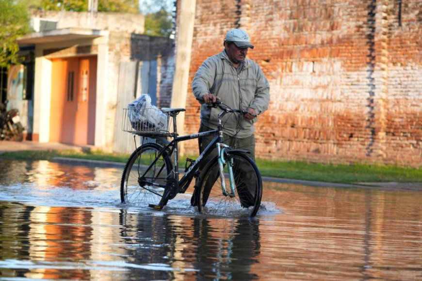 Cerca de 3.000 personas continúan desplazadas de sus hogares por las inundaciones