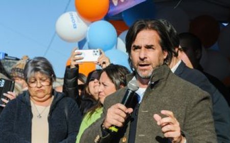 Lacalle Pou cuestionó la "falsa discusión entre mercado o más Estado"