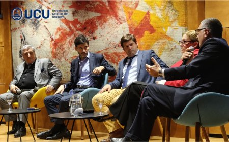 Algorta participó en Foro | "Nueva visión del cáncer”