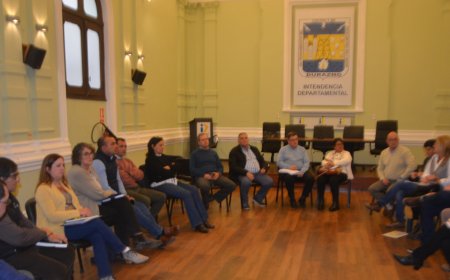 Vidalín mantuvo reunión de actualización y proyección de obras y servicios