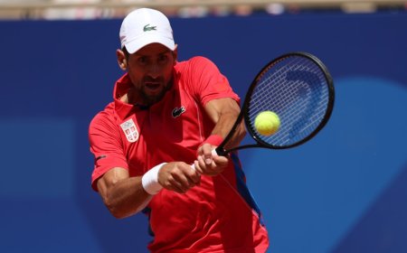 Djokovic derrotó a Nadal 6-1 y 6-4