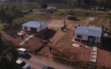 Vidalín estuvo presente en inauguración y escrituración de viviendas