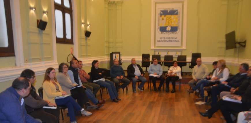 Vidalín mantuvo reunión de actualización y proyección de obras y servicios