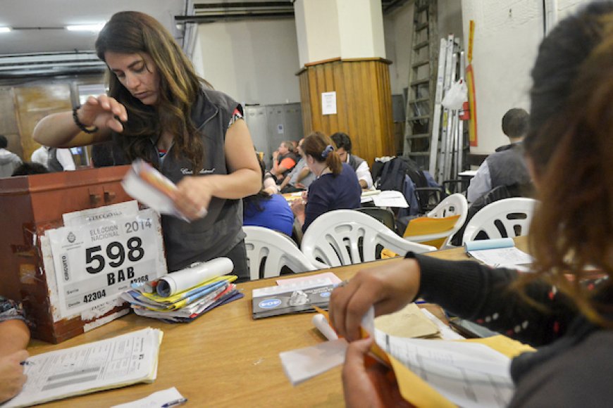 Encuesta Cifra: FA 45%, PN 27%, PC 9%, CA 3%, PI 1%