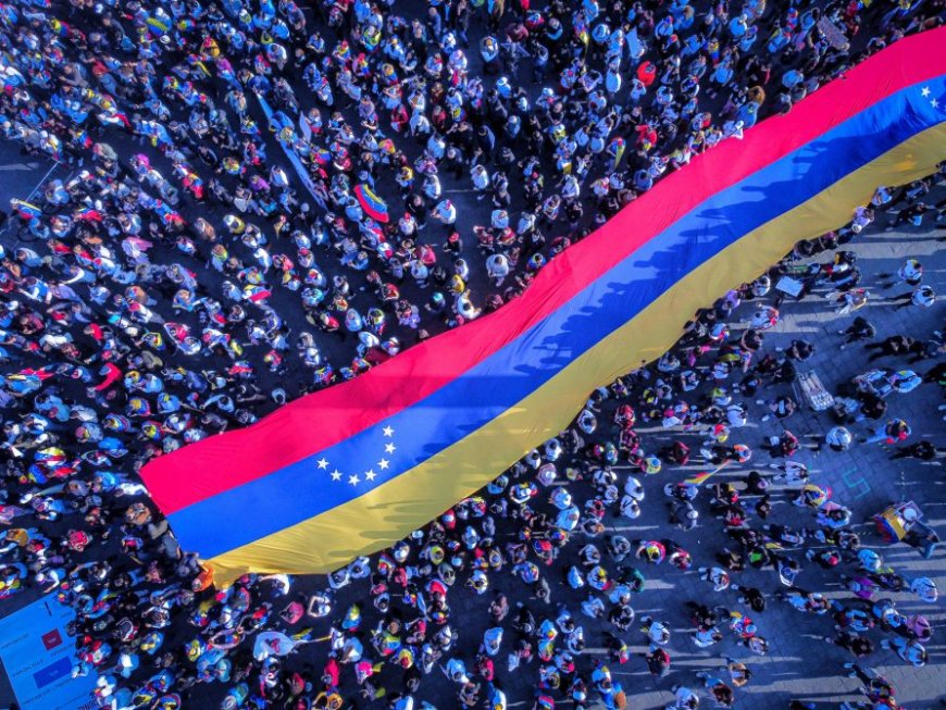 Miles de venezolanos participaron en manifestación mundial en defensa de González Urrutia