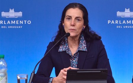 Arbeleche destacó creación de empleos, recuperación salarial y baja inflación