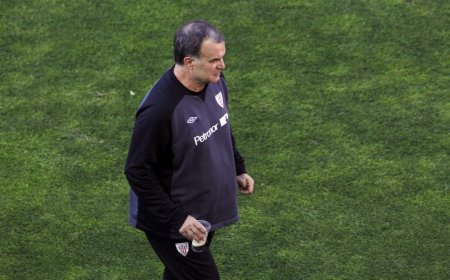 Bielsa es «un genio» y una de las personas «que mejor analizan» el fútbol