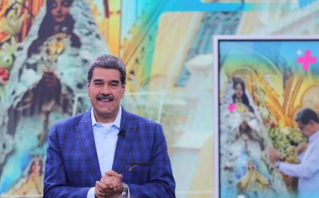Maduro dice respetar la decisión de González Urrutia de salir de Venezuela a España