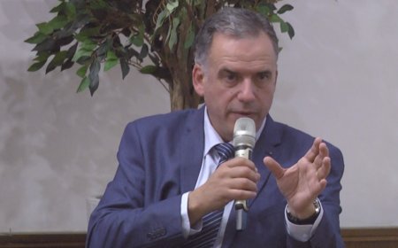 Orsi defendió la creación de un Ministerio de Justicia para fortalecer el sistema judicial