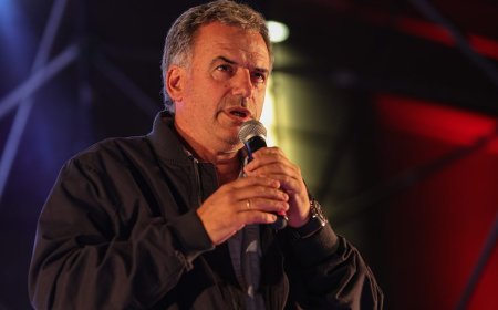 Orsi dijo que su diferencia con el plebiscito que impulsa el Pit-Cnt es por eliminación de las Afaps