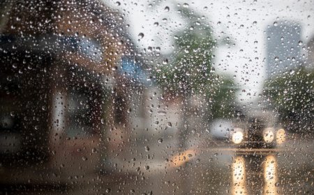 Advertencia meteorológica por tormentas fuertes y lluvias intensas en gran parte del país