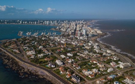 Uruguay prevé un aumento de turistas argentinos pese a la «muy difícil» situación del país