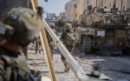 Al menos 22 muertos en un bombardeo israelí sobre una escuela utilizada para acoger a desplazados en Gaza