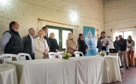 Firma de 52 escrituras del Plan Mevir en Ciudad del Carmen