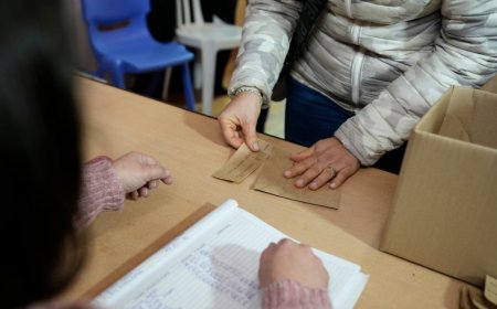 44% votará al Frente Amplio, 24% al Partido Nacional y 14% al Partido Colorado, según la consultora Cifra