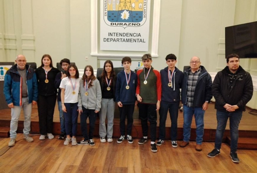 Jóvenes ajedrecistas competirán en las finales nacionales