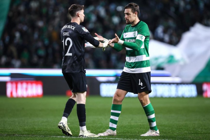 Tras los partidos de Eliminatorias, Franco Israel vuelve al arco del Sporting Lisboa