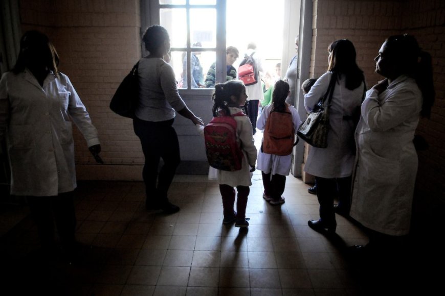 Este viernes hay paro en las escuelas y liceos públicos de Montevideo