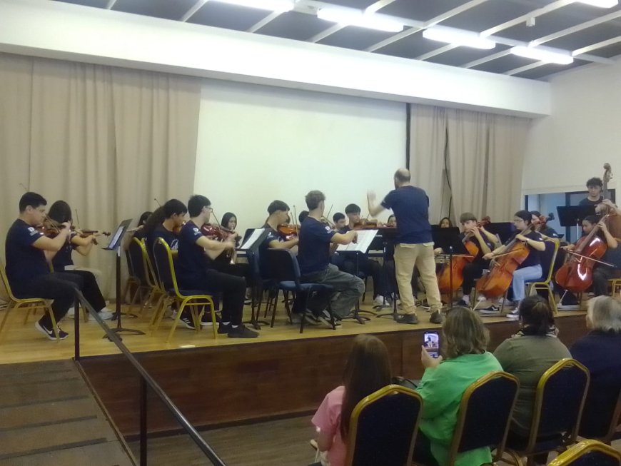 La Orquesta Sinfónica Infantil y Juvenil de Durazno se despide con un emotivo concierto antes de su gira a Chile