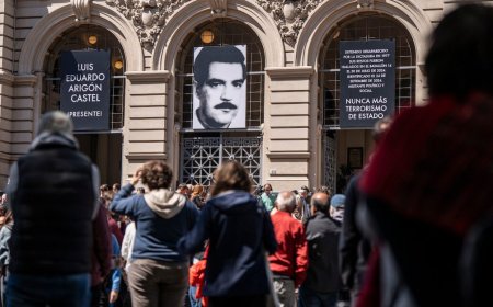 Cientos de personas despiden a Luis Eduardo Arigón