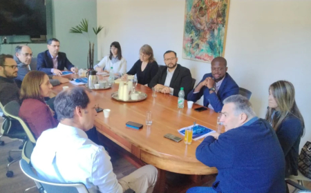 Vidalín recibió a empresarios internacionales especializados en conversión de biogas a combustible