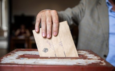 Elecciones: 43 % FA y 40 % suman los partidos de la coalición, según encuesta de Equipos