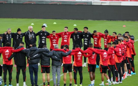 Perú comienza la preparación para enfrentar a Uruguay