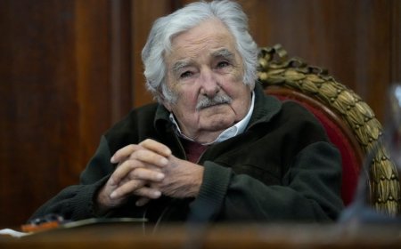 Mujica se recupera lentamente, dijo Topolansky