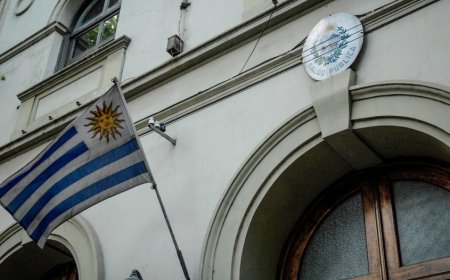 Mujer disfrazada de enfermera entregó un arma a un recluso internado en un hospital