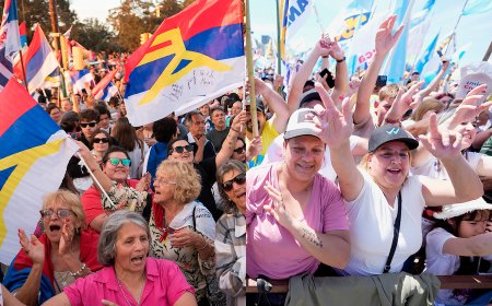 El Frente Amplio y el Partido Nacional realizan este martes sus cierres de campaña