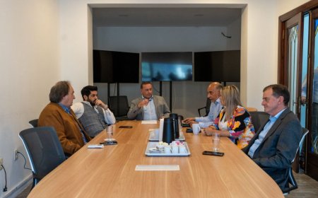 Primera reunión de la coalición para planificar la campaña