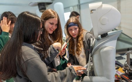 Informática, economía digital y educación: Primer encuentro regional de estudiantes de Informática en UTU