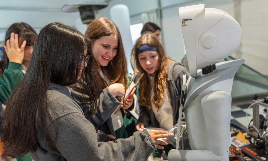 Informática, economía digital y educación: Primer encuentro regional de estudiantes de Informática en UTU